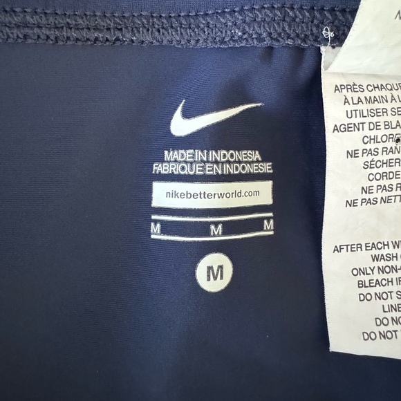 Nike Women’s Athletic Skirt - Picture 4 of 4